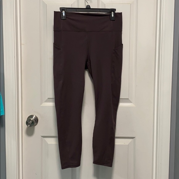 Fabletics - Picture 1 of 4